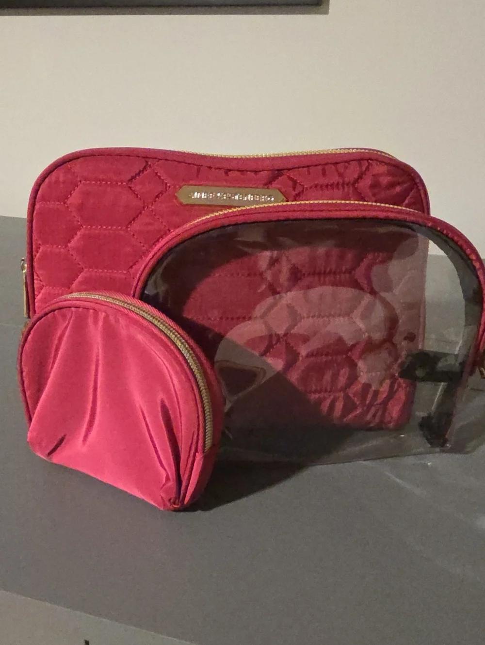 AIMEE KESTENBERG NWOT Chelsea Red Quilted Set of 3 Cosmetic Bags